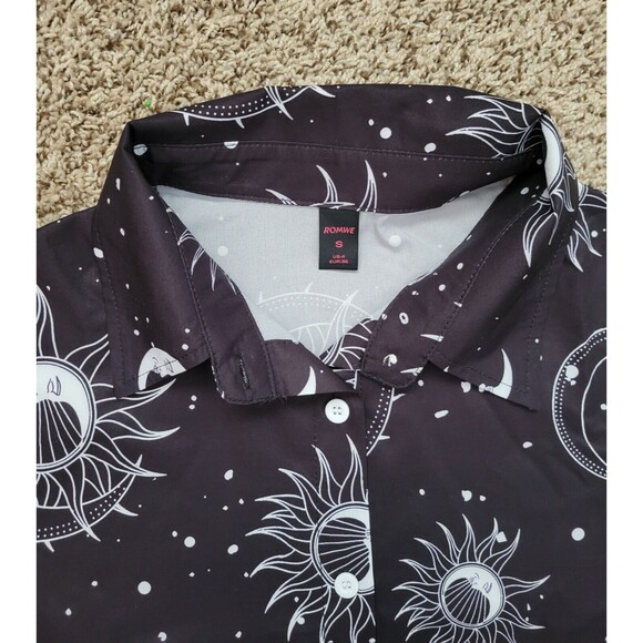Romwe Button Up Down Shirt Top Celestial Sun Moon Black White Goth Size Small - Picture 2 of 4